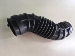 Opel Antara 2.0 Dizel Hava Filtre Çıkış Hortumu Orijinal GM 96628961