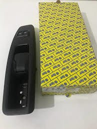 Fiat Doblo 2015 Sonrası Sol Cam Düğme Ve İç Açma Çerçevesi ( Dörtlü Düğmeli Tip ) Orjinal Opar 735616032