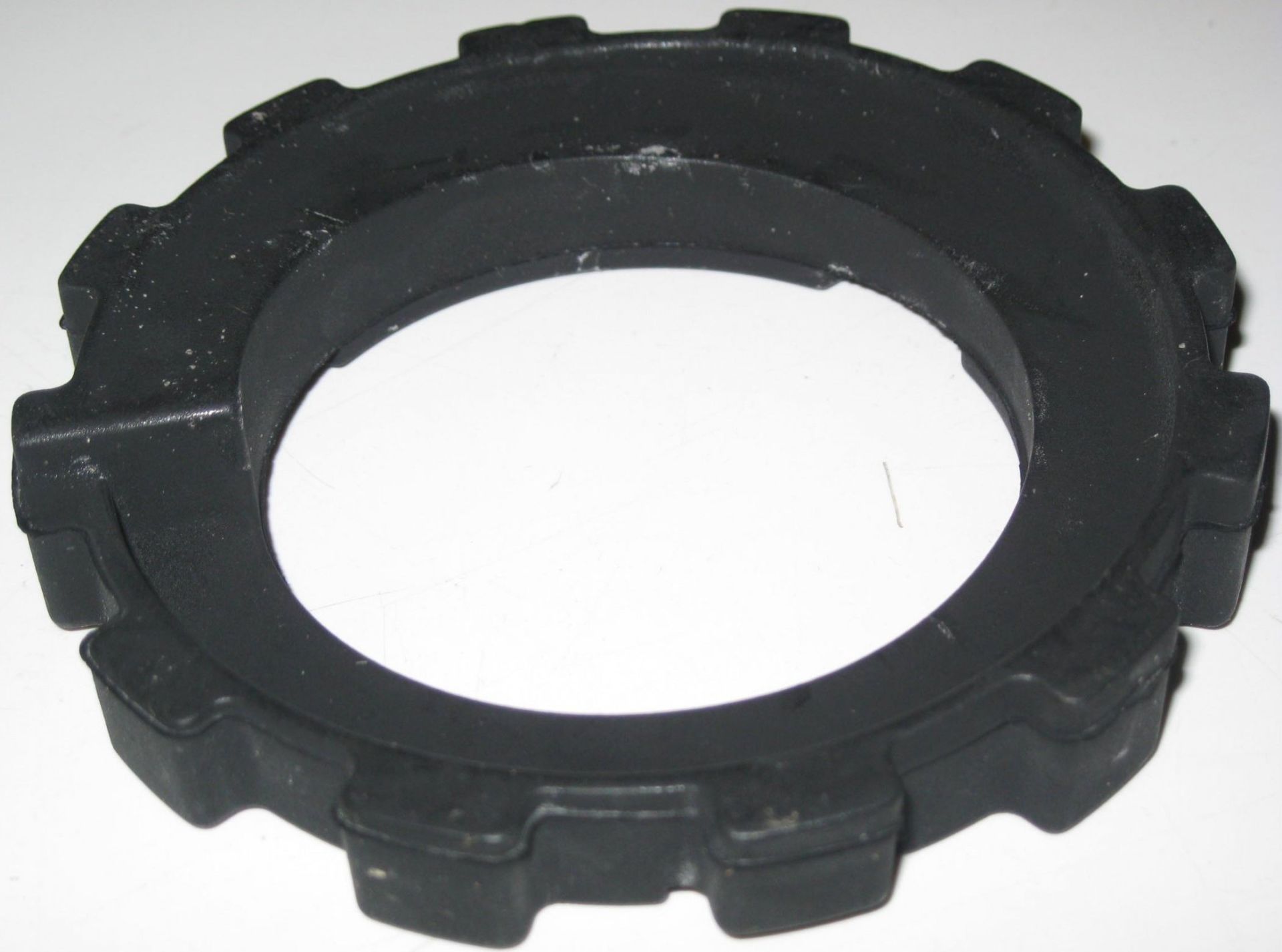 Bmw 5 Seri E39 Kasa Helezon Lastiği Arka Bmw Orijinal Marka 33531091924