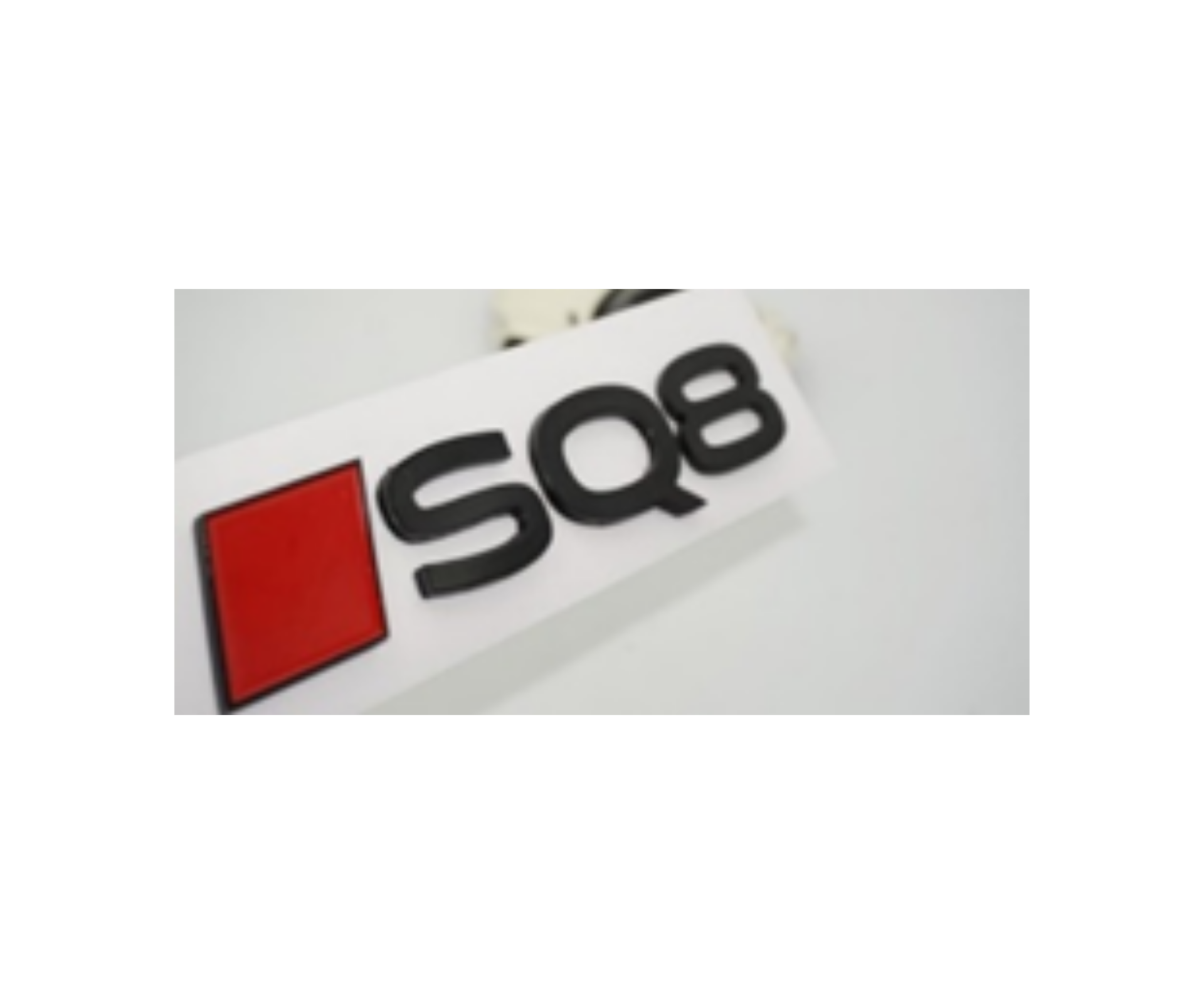 Audi SQ8 Yazısı Kırmızı Bayraklı 2024 - 2025 Siyah İthal Marka