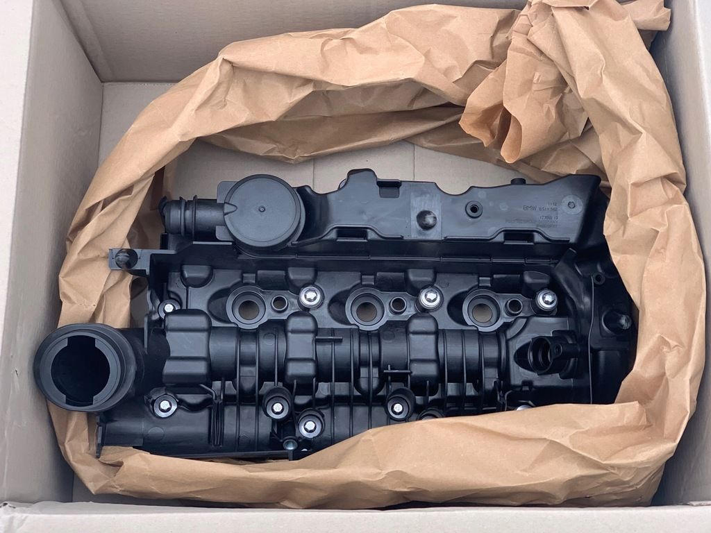 Bmw 2 Seri F45 Active Tourer Kasa Külbütör Kapağı Bmw Orijinal Marka 11128511342