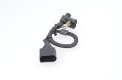 Volkswagen Golf 5 2004 - 2008 Krank Devir Sensörü Bosch Marka 03C906433