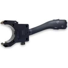 Volkswagen Passat Silecek Kolu İthal Marka 4B0953503G