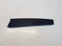 Citroen C4 Sağ Ön Kapı Direk Çıtası Psa Marka 98311272XK