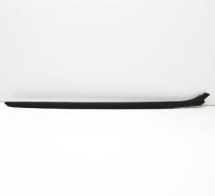 Bmw 3 Seri F30 LCI Kasa Ön Cam Çıtası Sağ Taraf Bmw Orijinal Marka 51317258188