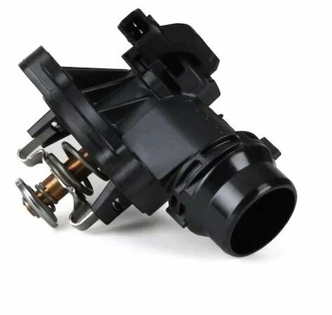 Bmw E87 Kasa 120i Temostat Komple Bsg Marka 15-126-013