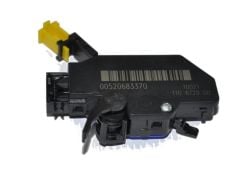 Fiat 500 X  2020 Sonrası Debriyaj Pedal Müşürü Orijinal Opar Marka 52068337