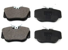 Bmw 3 Serisi E30 Kasa Ön Fren Balatası BSG Marka 60-200-034 - A0014208120