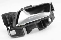 Peugeot 3008 Sol Arka Kapı İç Açma Kolu Psa Marka 98201553DX