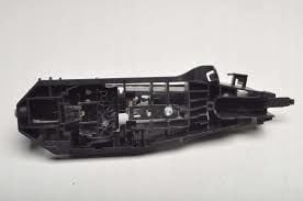 Peugeot 308 Sağ Arka Kapı Kolu Bağlantı Kaliperi Psa Marka 9849924580