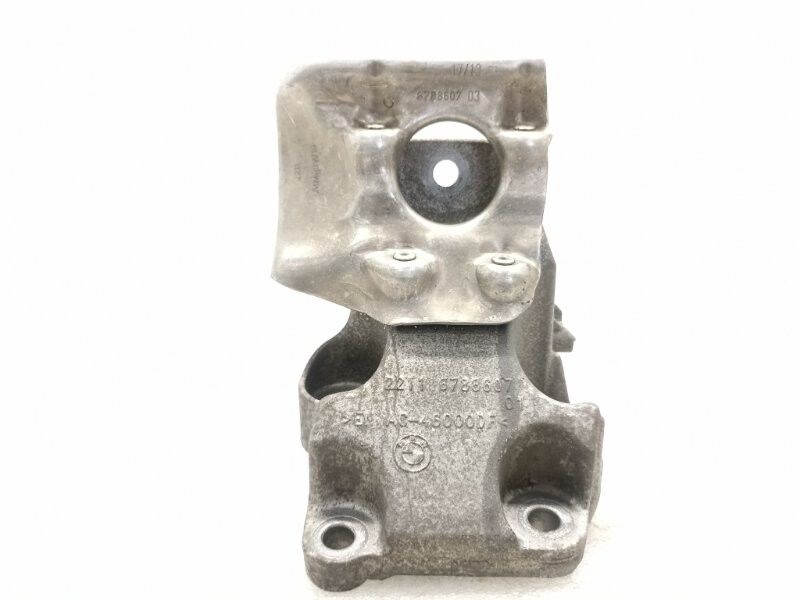 Bmw 3 Seri F30 LCI Kasa Motor Takozu Sol Bmw Orijinal Marka 22116788607