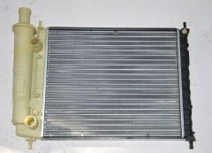 Fiat Bravo 1.6 16 Valf Radyatör Su ( Bidonlu Müşürsüz ) Valeo Marka 732788