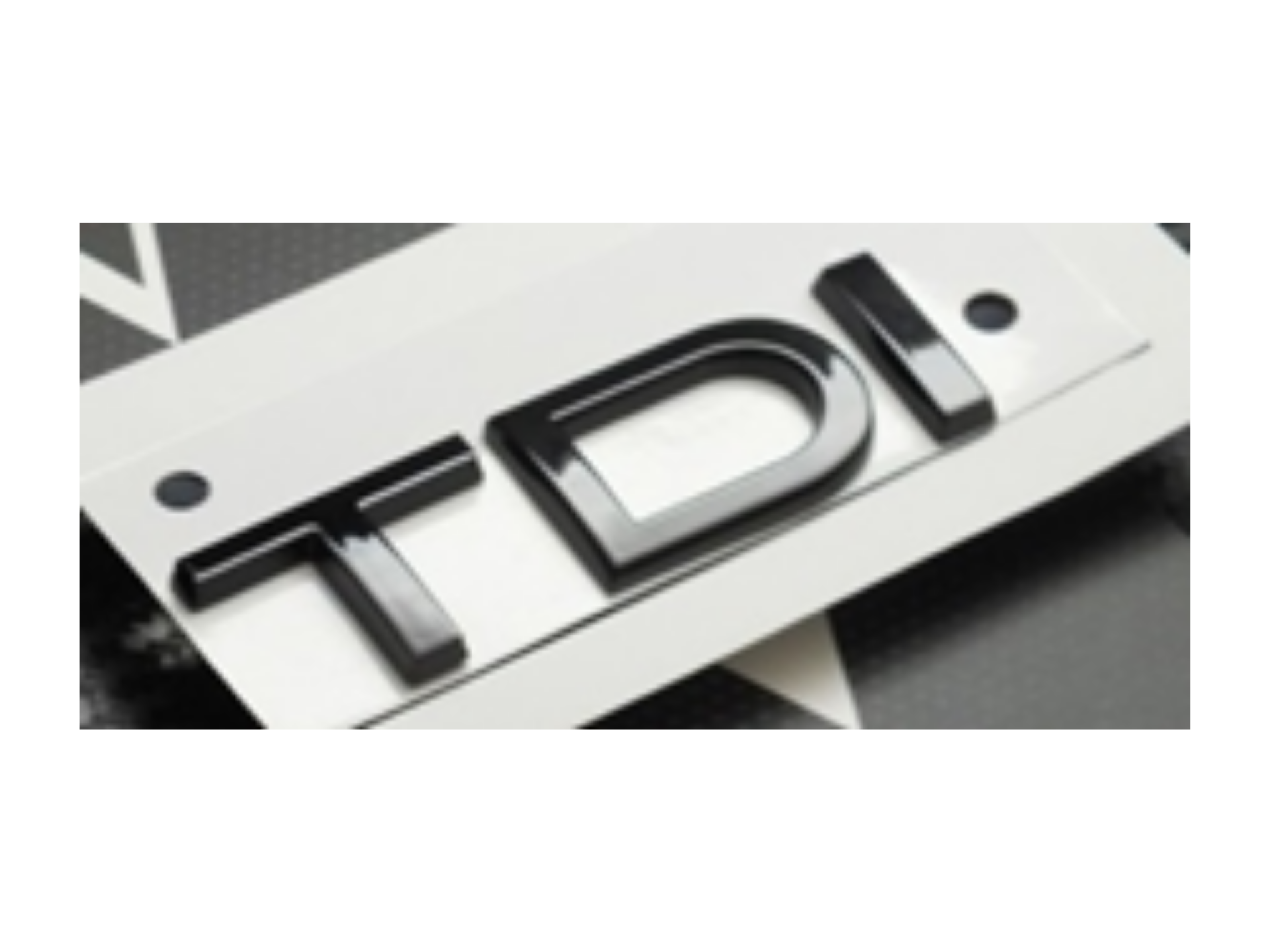 Audi Q Siyah TDI Yazısı 2,5*8 cm İthal Marka