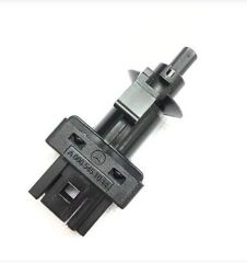 Mercedes W126 Debriyaj Pedal Müşürü Fae Marka A0065451014