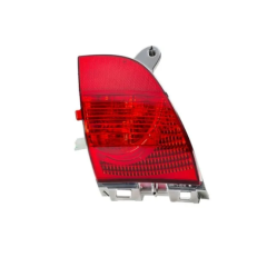 Peugeot 2008 (2013-2018) Arka Tampon Sağ Sis Lambası Hella Marka 6351GH