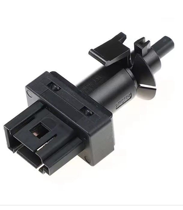 Mercedes W176 Debriyaj Pedal Müşürü Era Marka A0065451014