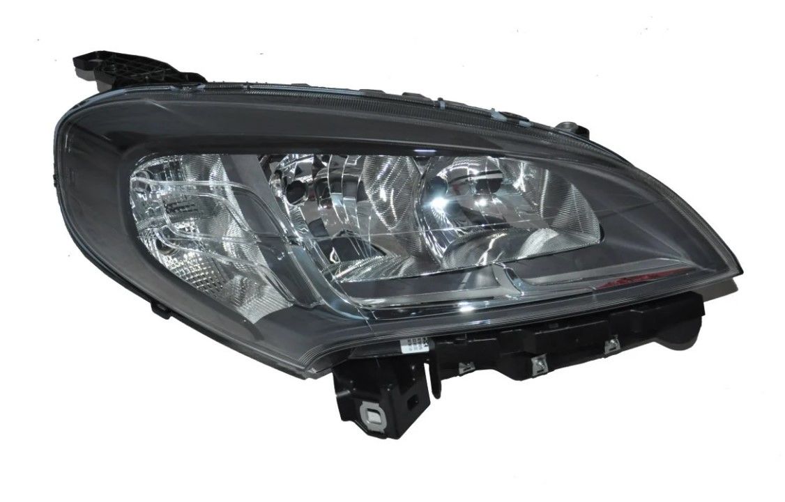 Fiat Doblo 2015 Sonrası Sağ Far ( Siyah Çerçeveli ) Orijinal Opar Marka 52109258