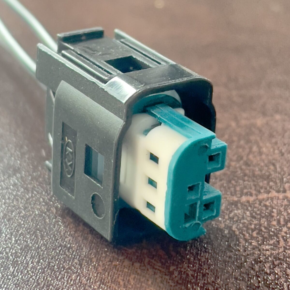 Bmw X3 Seri F25 Kasa Kablo Ucu Bmw Orijinal Marka 61132359998