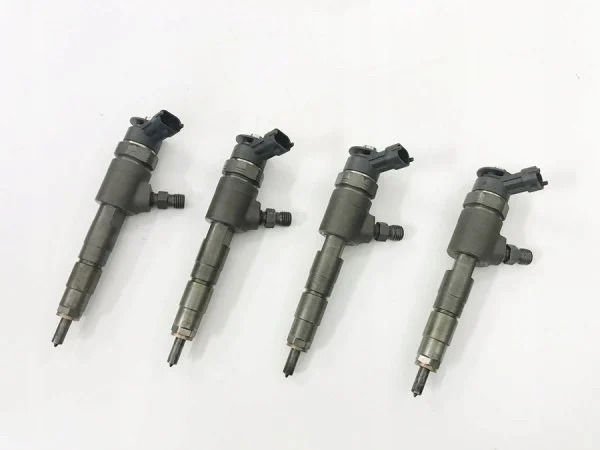 Ford Fiesta 2012-2018 1.5-1.6 TDCI Enjektör Takımı 4 Adet Ford Orijinal Marka CV6Q9F593AA