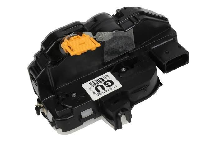 Opel Astra J Arka Sağ Kapı Kilidi Kore Marka 13579566