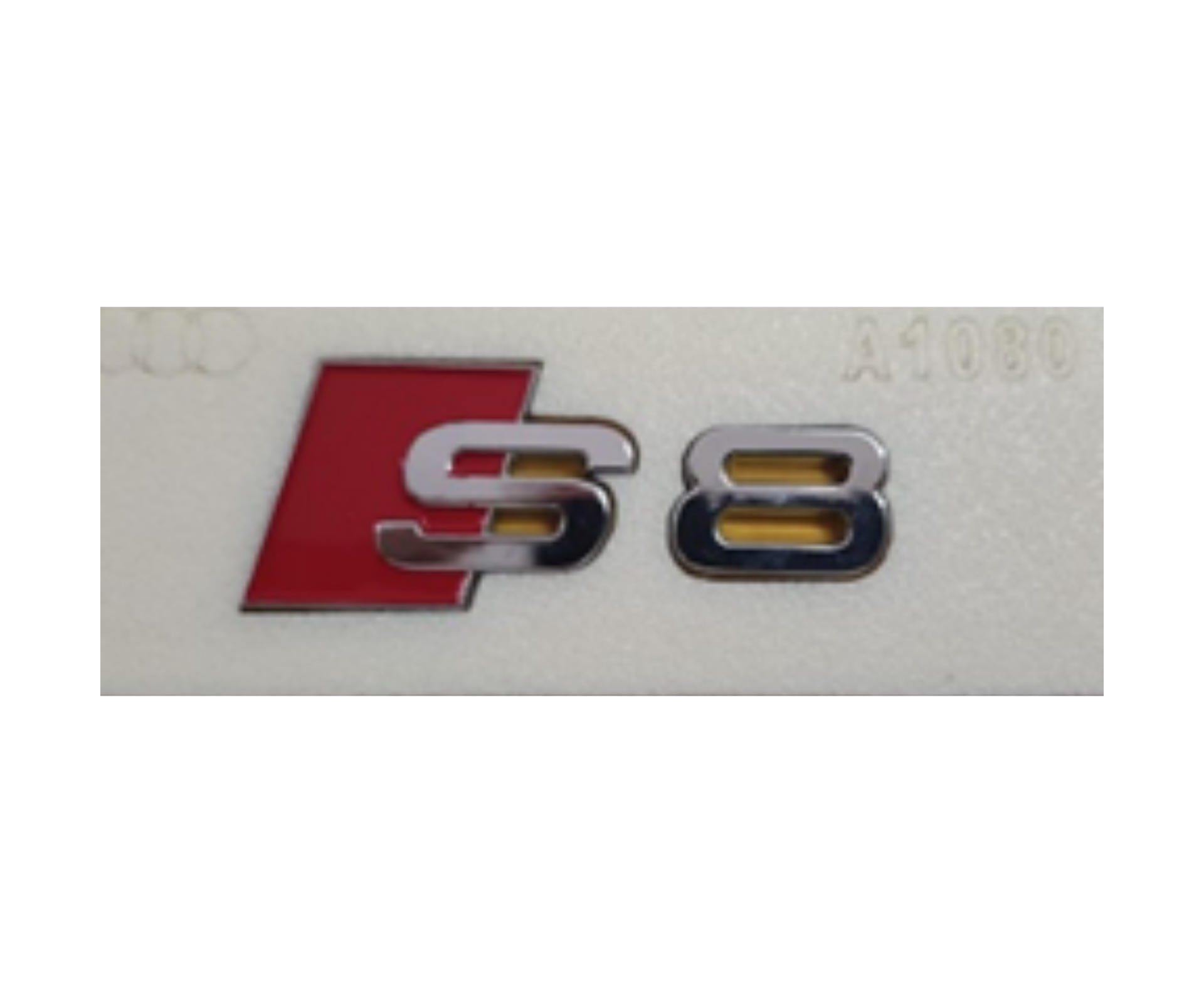 Audi S8 Krom - Kırmızı İthal Marka 4D0853735A2ZZZ