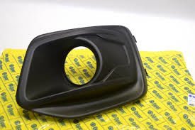 Fiat Fiorino (Trekking ) 2016 Sonrası Sol Sis Far Çerçevesi ( Sisli Tip ) Orjinal Opar 735675075