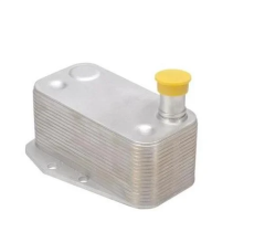 Bmw E90 Kasa 320d M47N2 Motor Yağ Soğutucusu Nissens Marka 90904