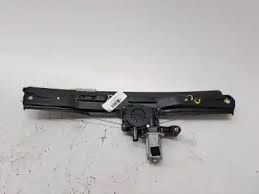 Fiat Egea Ön Sağ Cam Krikosu Opar Orijinal 52050176